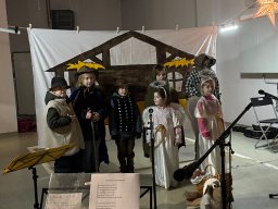 weihnachtliches Programm 2024 am Gerätehaus der Feuerwehreinheit Dreetz